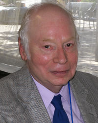 Стивен Вайнберг