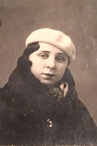 פולינה מרינובסקיי