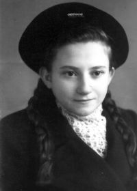 Miriam Beker (Shklover)
