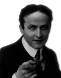 Harry Houdini (Ehrich Weisz)