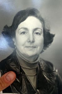 Эмма Нехама Грибанова