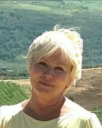 לריסה בורוביק