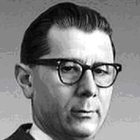 Александр Чаковский