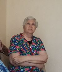 Анна Имас