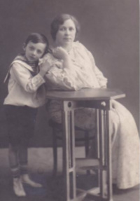 Lubov Anvaer (Khazanova)