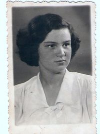 Beba Geler (Itskovich)