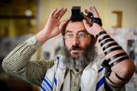 Yakov  Shapiro