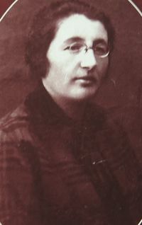 Nina Ufliand